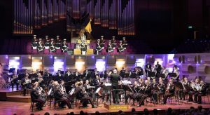 Full Size Conducting, deelnemend orkest