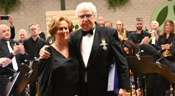 Oud-dirigent en -jurylid Arnold Wensink (80) overleden